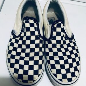 Vans classic slip-on shoes